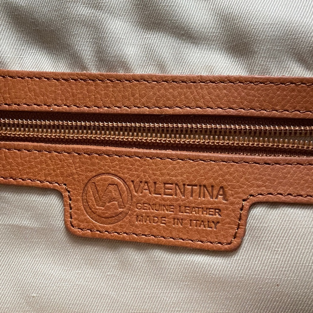 Valentina Black Leather Tote Bag - Picture 4 of 14